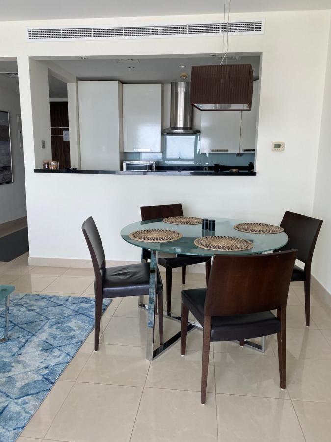 Songs Of The Lake By Lagom - Bonnington Apartment Jumeirah Lake Towers, ドバイ エクステリア 写真